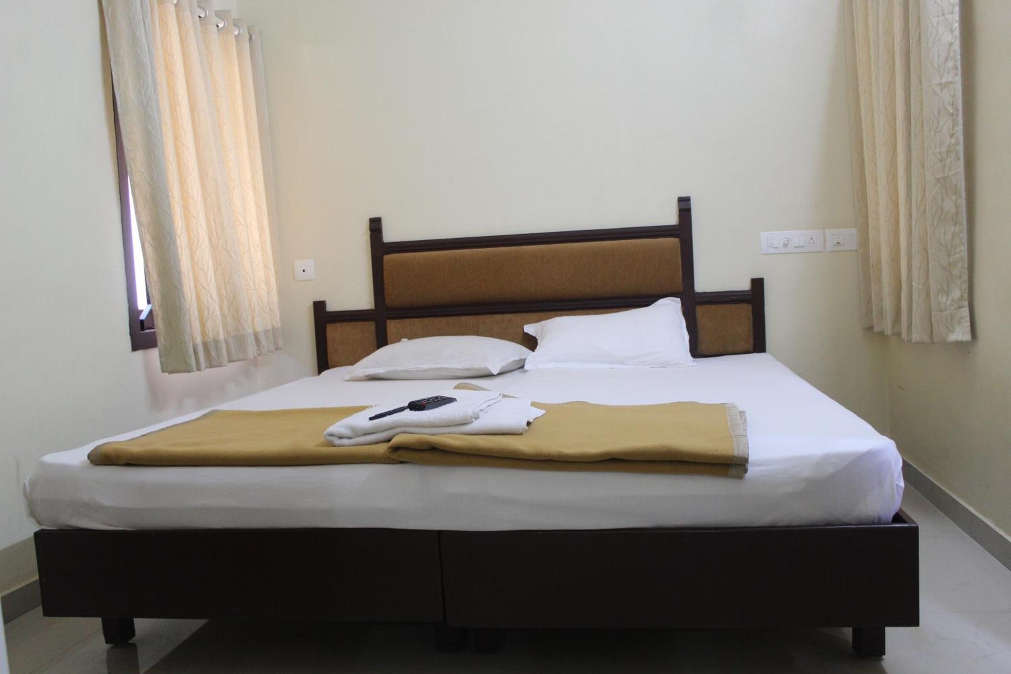 Anna Hotel Thiruvananthapuram Eksteriør bilde