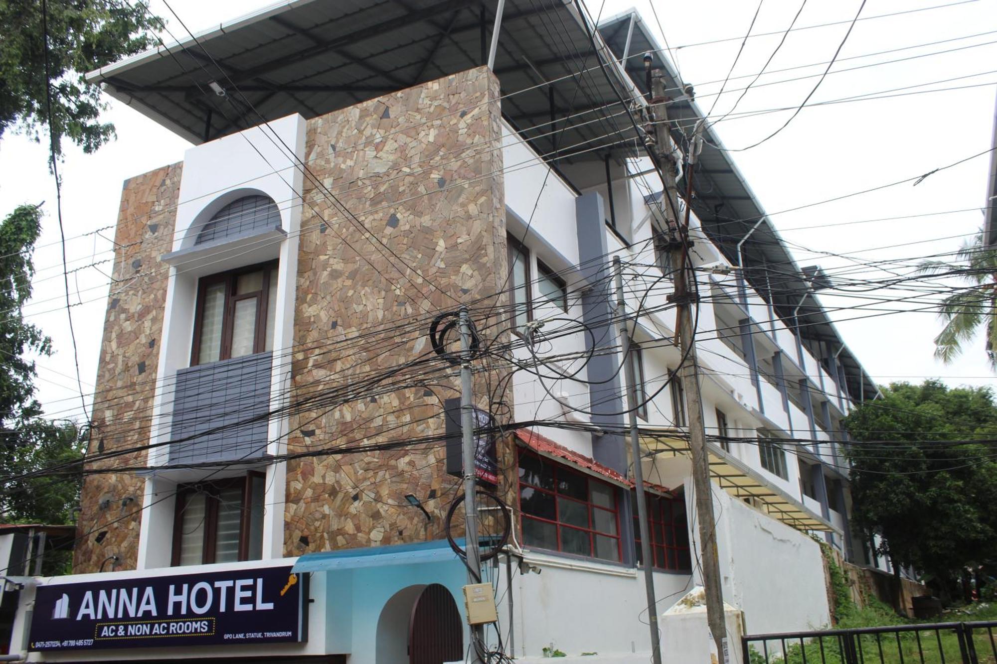 Anna Hotel Thiruvananthapuram Eksteriør bilde